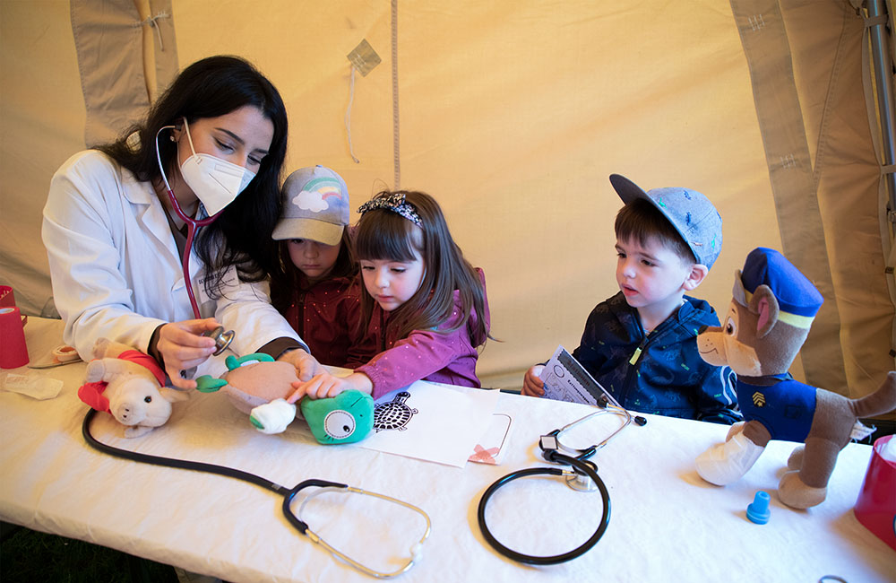 Archivbild 13. Große Teddyklinik_Melitta Schubert_UMMD Archivbild 13. Große Teddyklinik_Melitta Schubert_UMMD